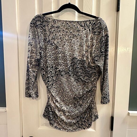 Carmen Marc Valvo Signature Draped Front Blouse Black & White Sequin Sz L - Picture 2 of 4